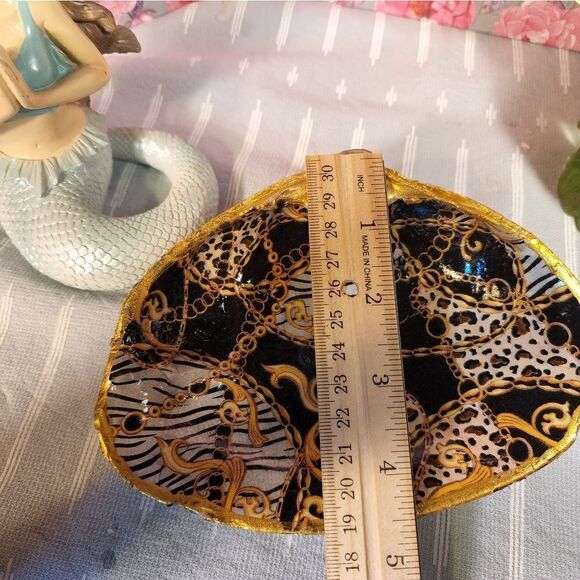 Decoupage clam shell   - Picture 5 of 7
